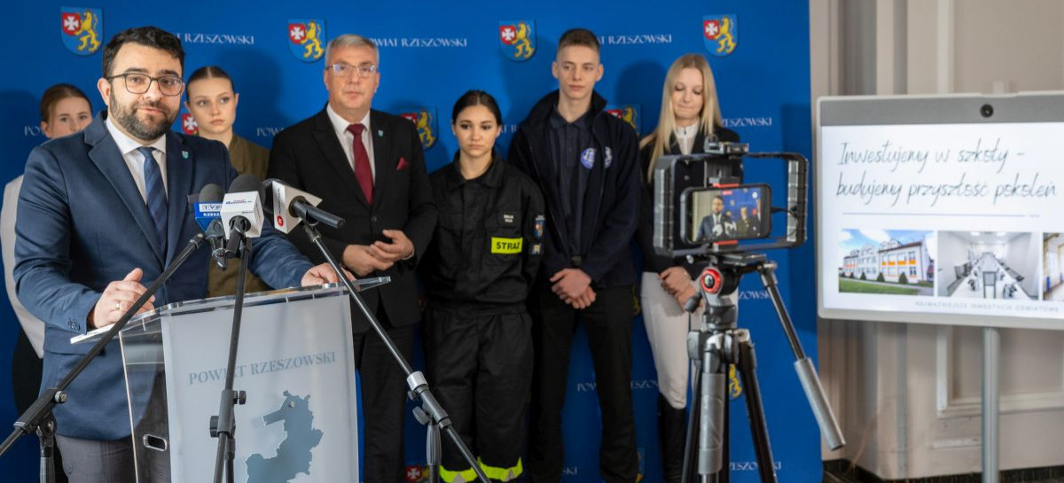 Powiat Rzeszowski inwestuje w szkoły i lepszy start młodzieży [ZDJĘCIA]
