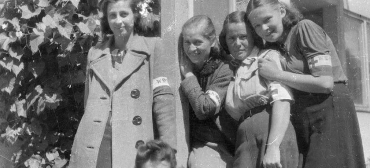 Bieszczadzkie Pogotowie Ratunkowe pamięta o sanitariuszkach Powstania Warszawskiego