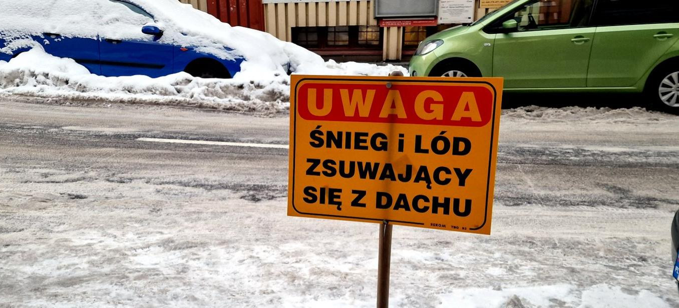 Tony nad naszymi głowami. Kiedy śnieg staje się śmiertelnym zagrożeniem