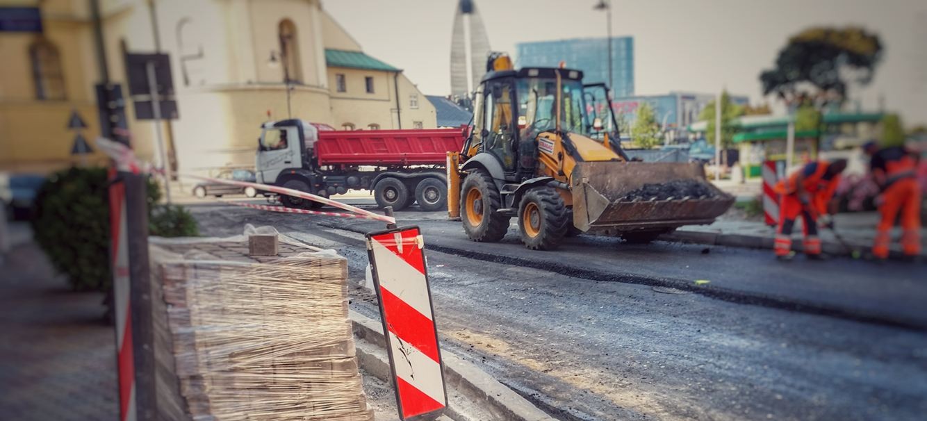 Trwa remont ulic Bernardyńskiej i Konarskiego (FOTO)