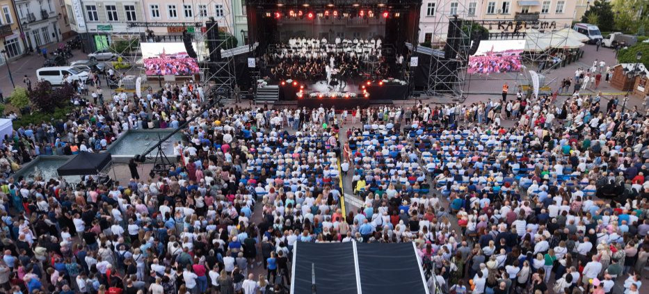 „Rozpaleni Duchem” 2026. Wielki koncert na sanockim Rynku [VIDEO, ZDJĘCIA]