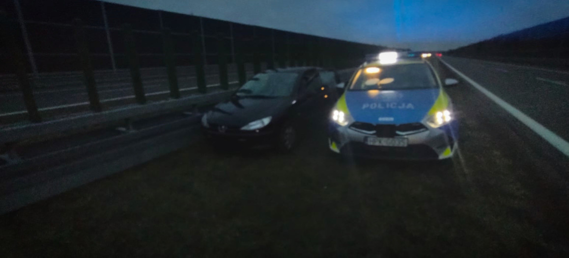 87-latek jechał autostradą A4 pod prąd