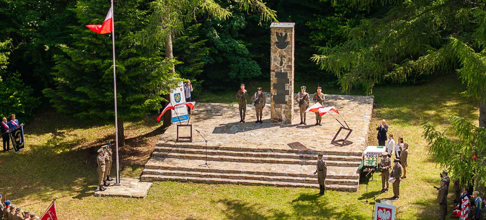 Oddali hołd obrońcom polskich granic zamordowanym przez UPA [ZDJĘCIA]