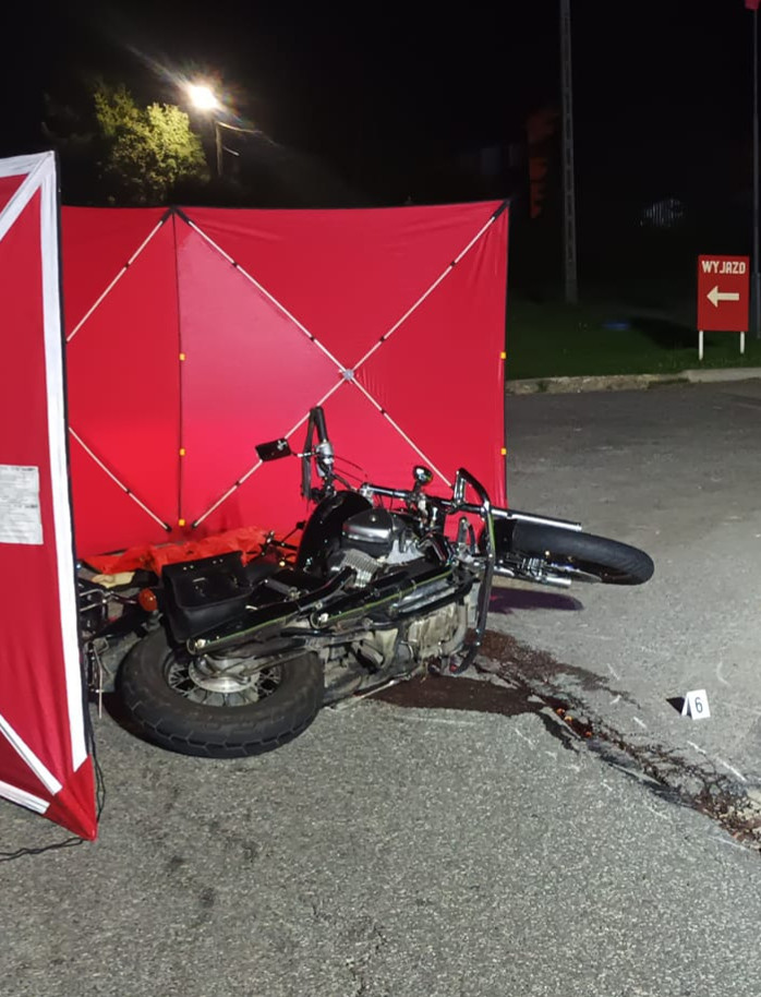 Tragedia w Czarnej Górnej. Nie zyje młody motocyklista (FOTO)