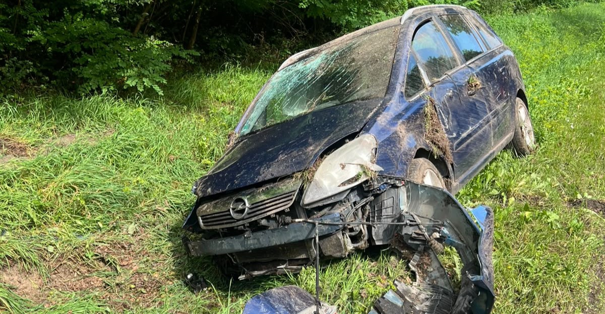Tragiczny wypadek w Jeżowem. Nie żyje 46-letni rowerzysta [ZDJĘCIA]