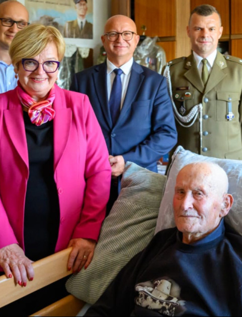 108. urodziny kpt. Tadeusza Lutaka. Panie Kapitanie, 200 lat w zdrowiu i pomyślności!