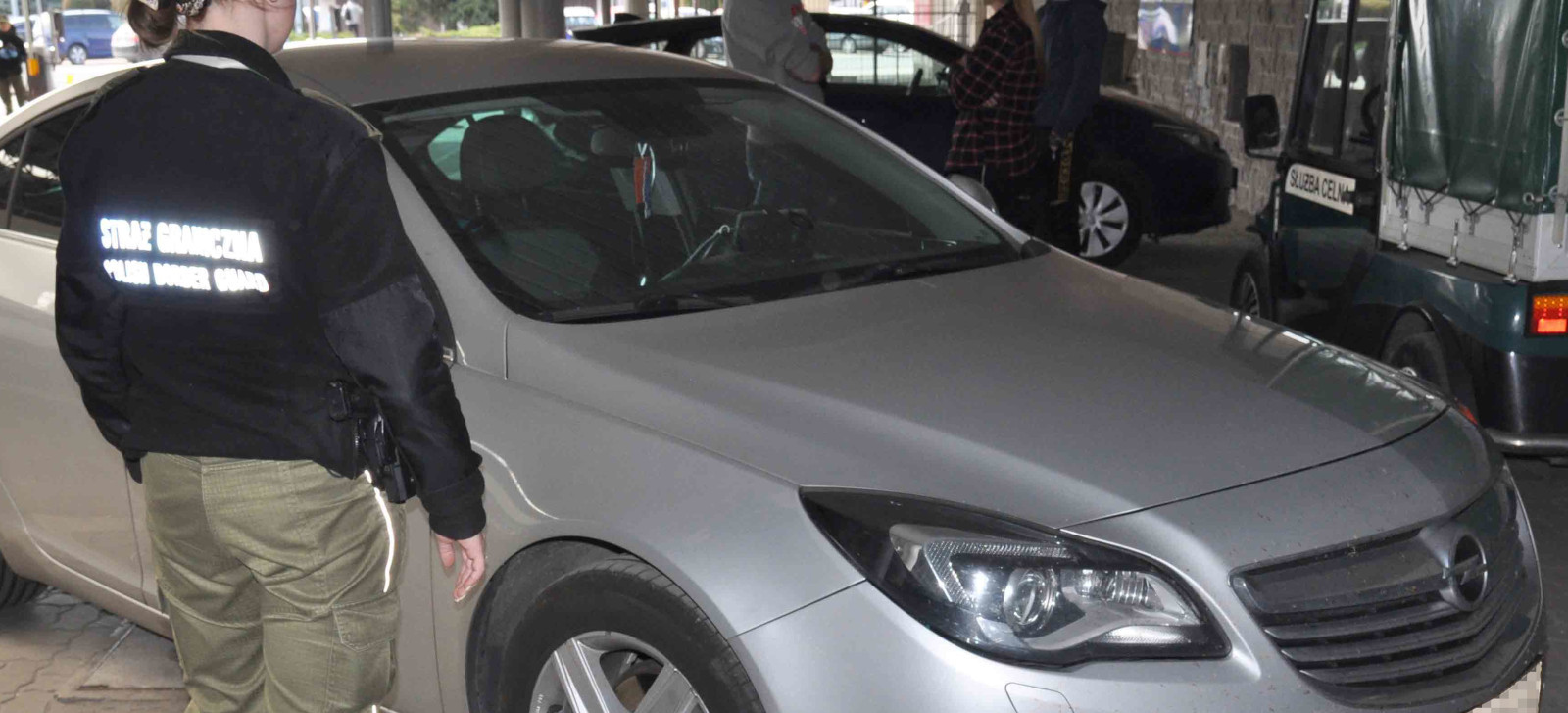PODKARPACIE: Honda i Opel odzyskane na granicy w Korczowej