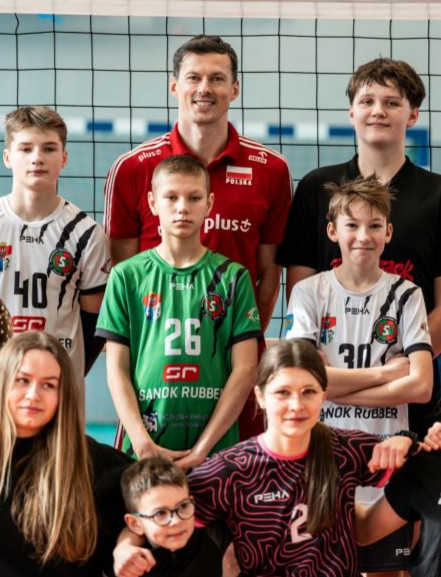 Mistrz świata w Sanoku. Wyjątkowe spotkanie młodzieży z Rafałem Buszkiem [ZDJĘCIA]