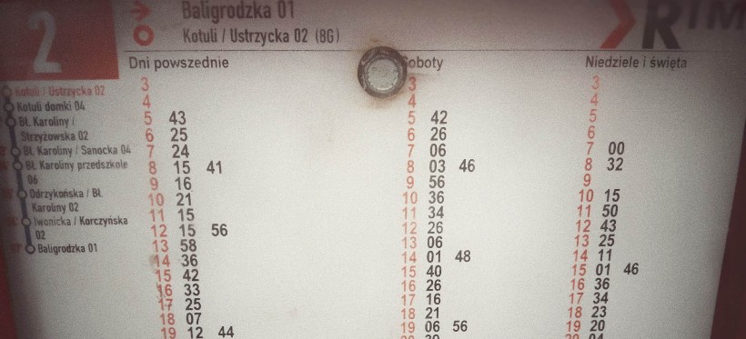 Większa czcionka na rozkładach rzeszowskiego MPK