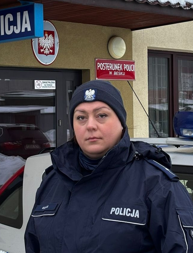 SANOK: Policjantka po służbie ruszyła z pomocą. 54-latek bezpiecznie wrócił do domu