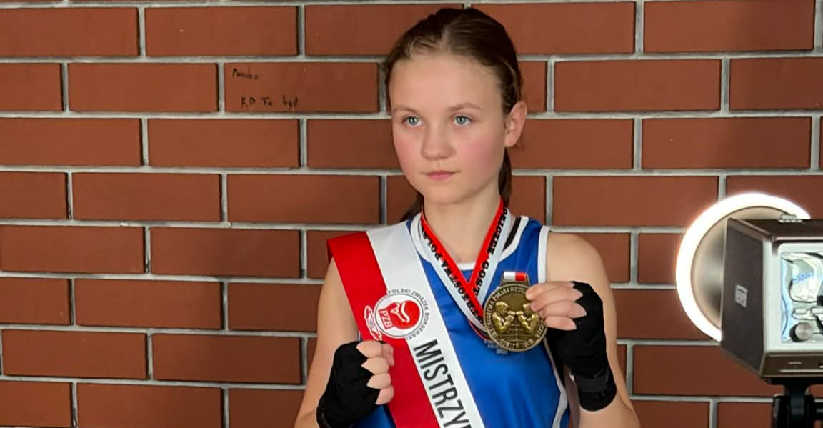 BOKS: Złoto dla Klubu Bokserskiego SA! Emilia Lasik-Suwała najlepsza w kraju