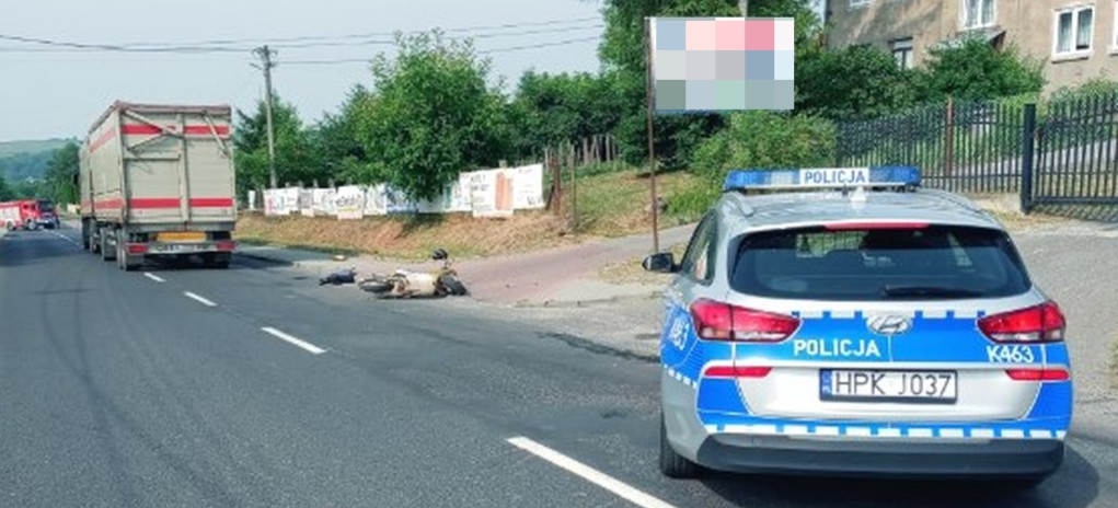 Tragedia na drodze. Nie żyje 93-letni kierowca skutera (FOTO)