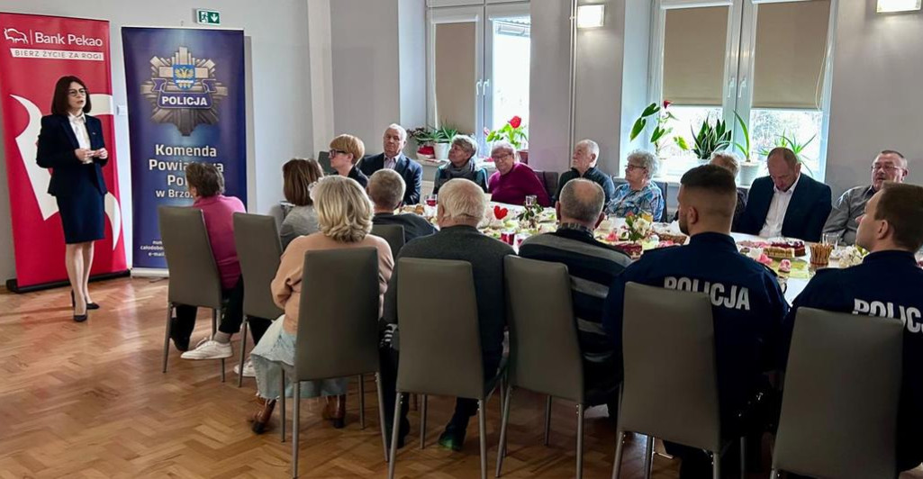 Debata „Bezpieczny Senior – Jak Nie Dać Się Oszukać” w Temeszowie