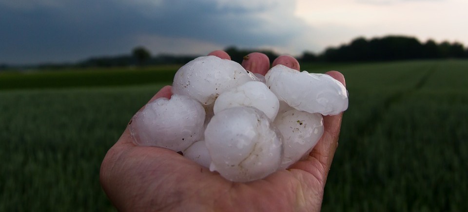 UWAGA! Meteorolodzy ostrzegają przed burzami z gradem