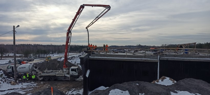 PODKARPACIE. Prace na S19 postępują, mimo trudnej pogody (ZDJĘCIA)