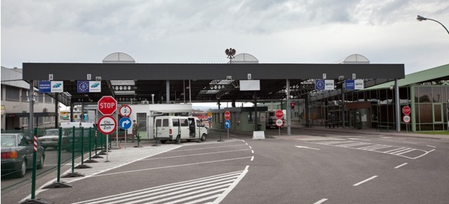 REGION: Przemyt papierosów. Celnicy wśród 36 oskarżonych