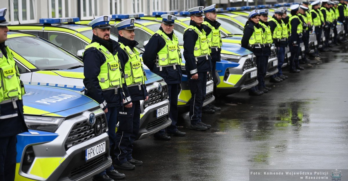 Takimi samochodami teraz jeździ Policja na Podkarpaciu (VIDEO, ZDJECIA)