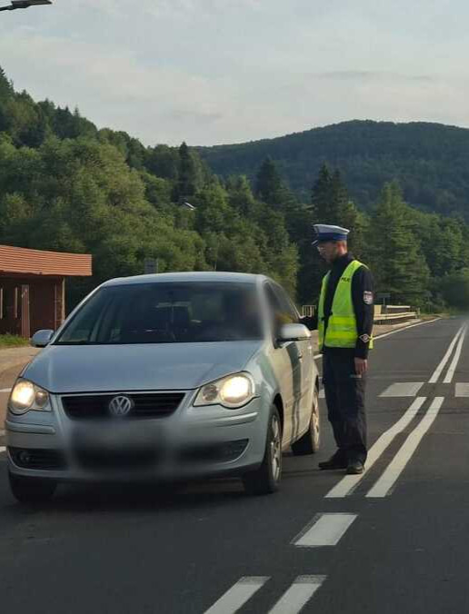 TRZEŹWY PORANEK W BIESZCZADACH. Blisko 700 kontroli na drogach!