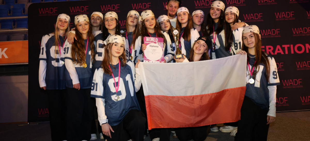 AT Dance z potrójnym Mistrzostwem Świata. Jasło, Krosno i Sanok na podium światowego tańca