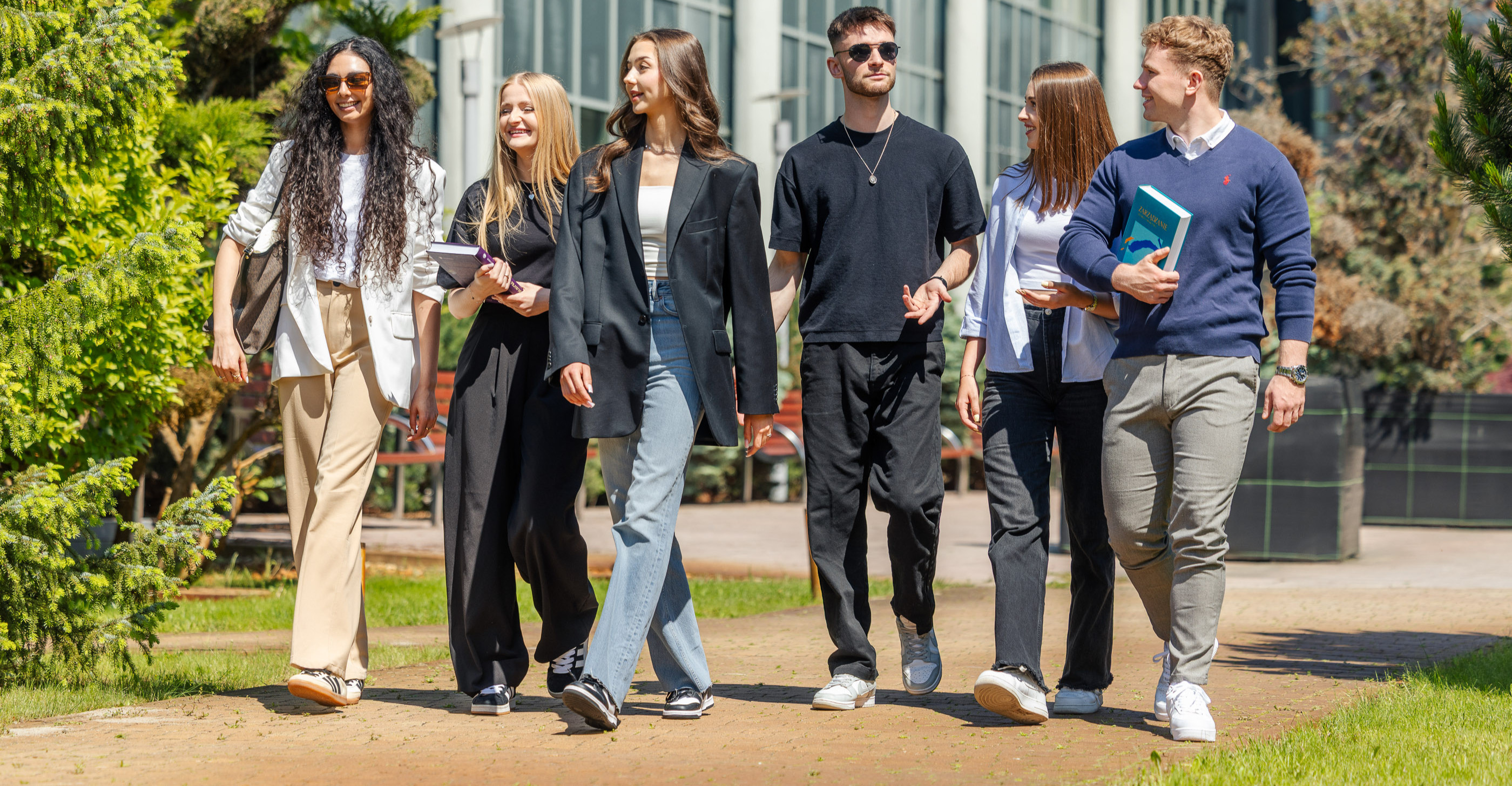 30 lat tradycji i innowacji – dołącz do grona studentów WSPiA