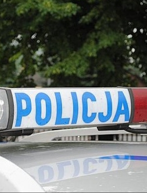 SANOK: Podejrzany pakunek przy ul. 800-lecia. Na miejscu interweniowały służby