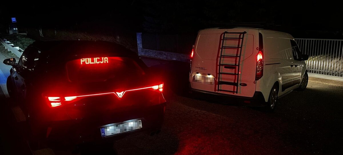 Pędził 122 km/h, wyprzedzał na przejeździe kolejowym. Był pod wpływem narkotyków