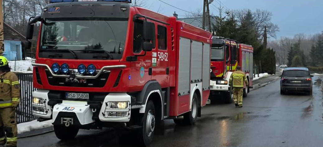 Pożar budynku mieszkalnego w Zahutyniu. Zagrożenie szybko opanowano