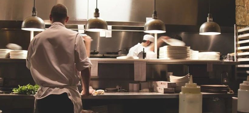 RZESZÓW. Kontrole sanepidu w obiektach gastronomicznych. 9 mandatów!