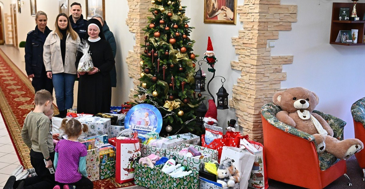 „Paczuszka dla Maluszka” – akcja charytatywna pełna serca [VIDEO, ZDJĘCIA]