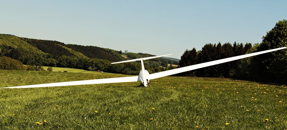 Rzeszowianin latał szybowcem bez pozwolenia wieży