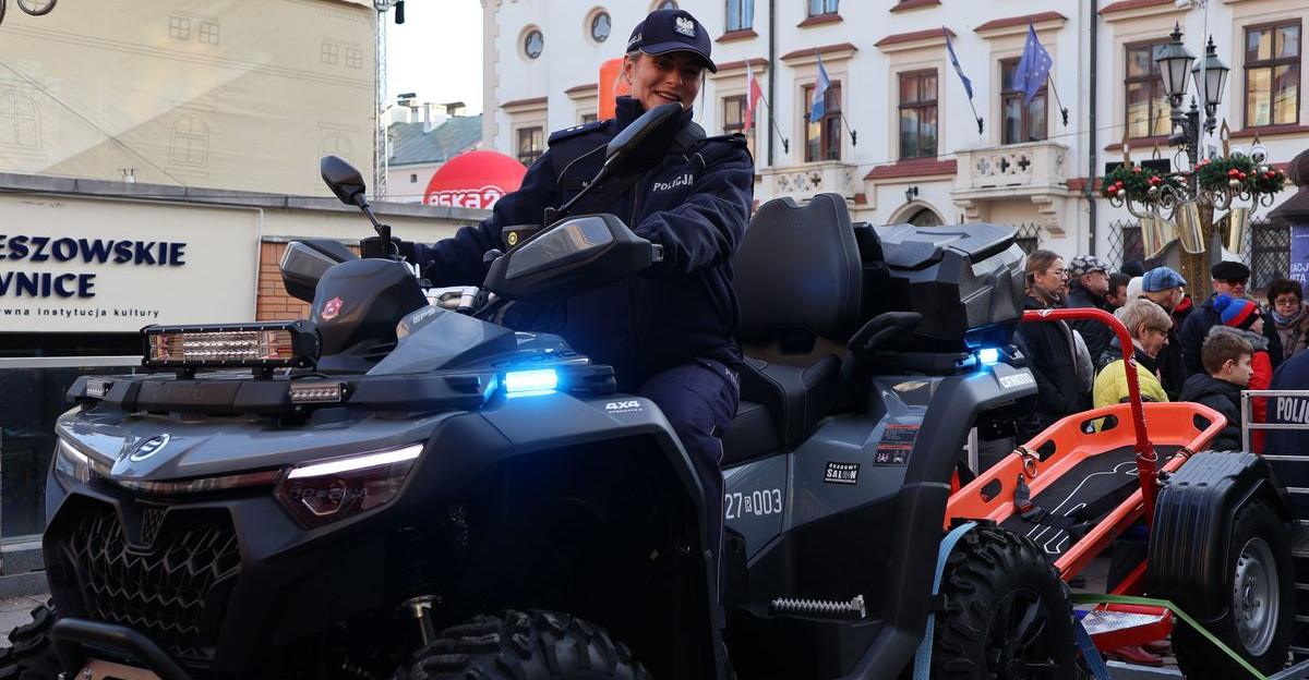 Rzeszowscy policjanci zabezpieczali 33.FINAŁ WOŚP (FOTO)