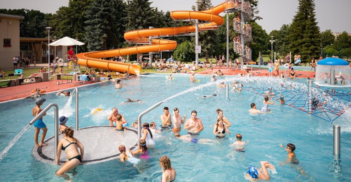 RZESZÓW. Sezon kąpielowy rusza 10 czerwca. Wzrost cen biletów!