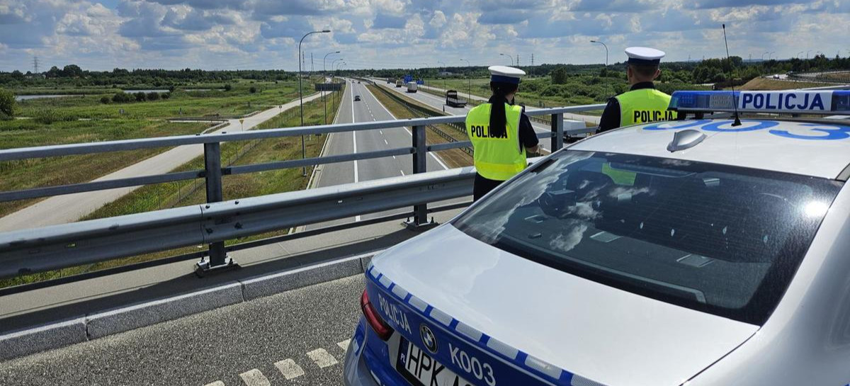 Policjanci sprawdzali czy kierowcy zachowują bezpieczną odległość (ZDJĘCIA)