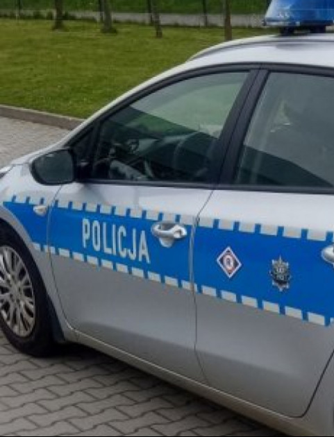 SANOK: Kierujący hulajnogą elektryczną wjechał w idącą chodnikiem dziewczynkę