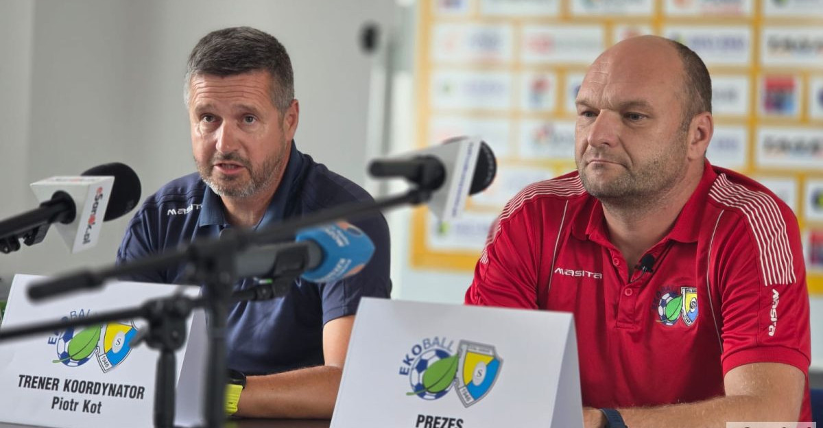 Konferencja prasowa Ekoball Stal Sanok – klub zaprezentował plany na nowy sezon (VIDEO, ZDJĘCIA)