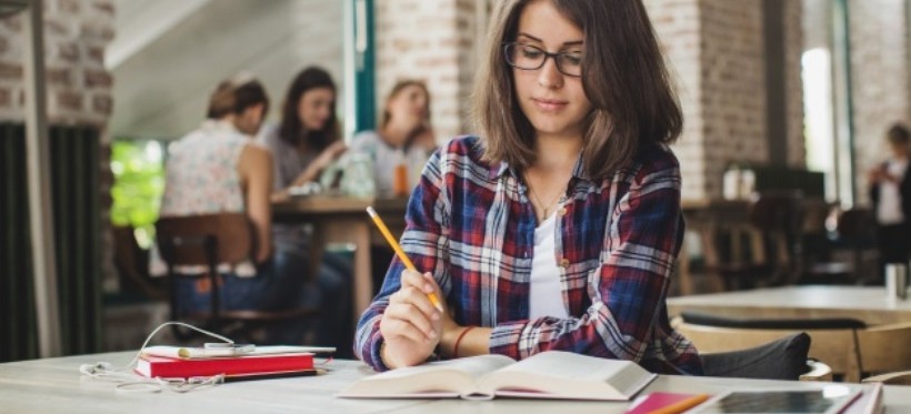 Maleje liczba studentów na Podkarpaciu!