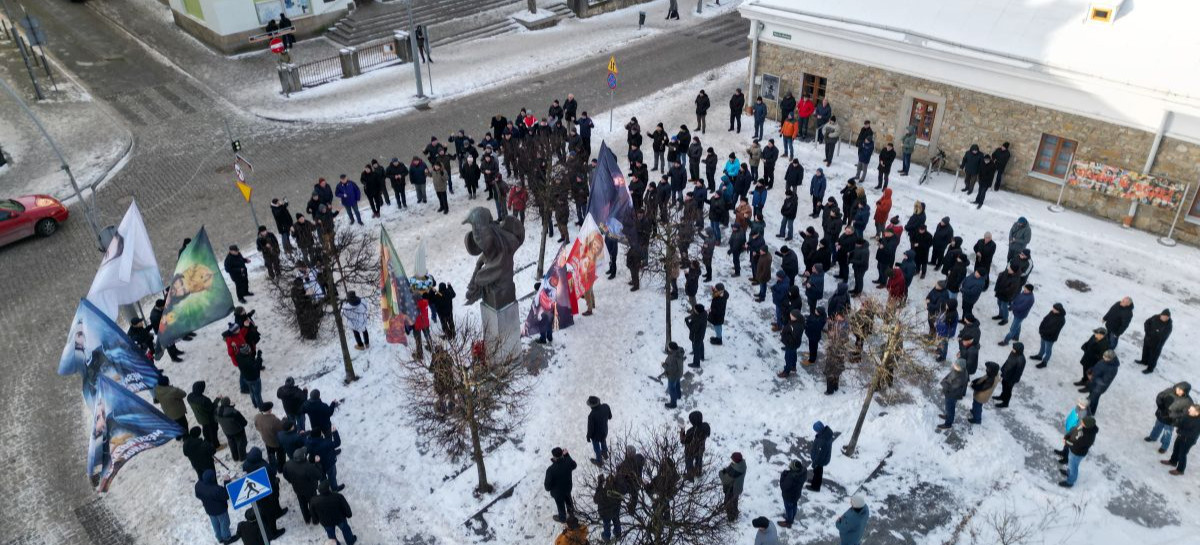 Sanok w modlitwie. Męski różaniec w zimowej aurze [VIDEO, ZDJĘCIA]