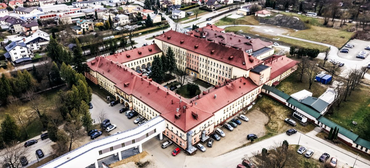 SPZOZ w Sanoku po wizycie komisji NFZ. Szpital czeka na decyzję autoryzacyjną