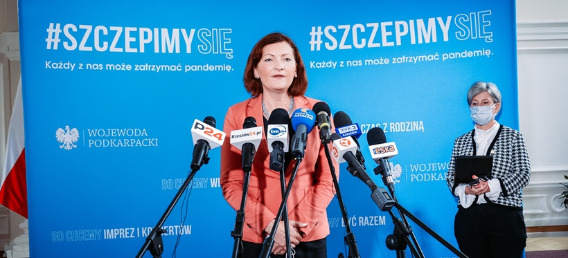 Wojewoda: Od 1 września wraca nauka stacjonarna (FOTO)