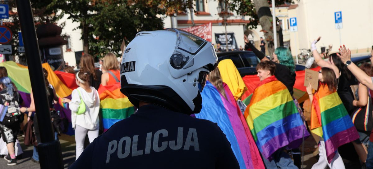 Rzeszowscy policjanci na straży bezpieczeństwa  „Marszu Równości w Rzeszowie” [ZDJĘCIA]
