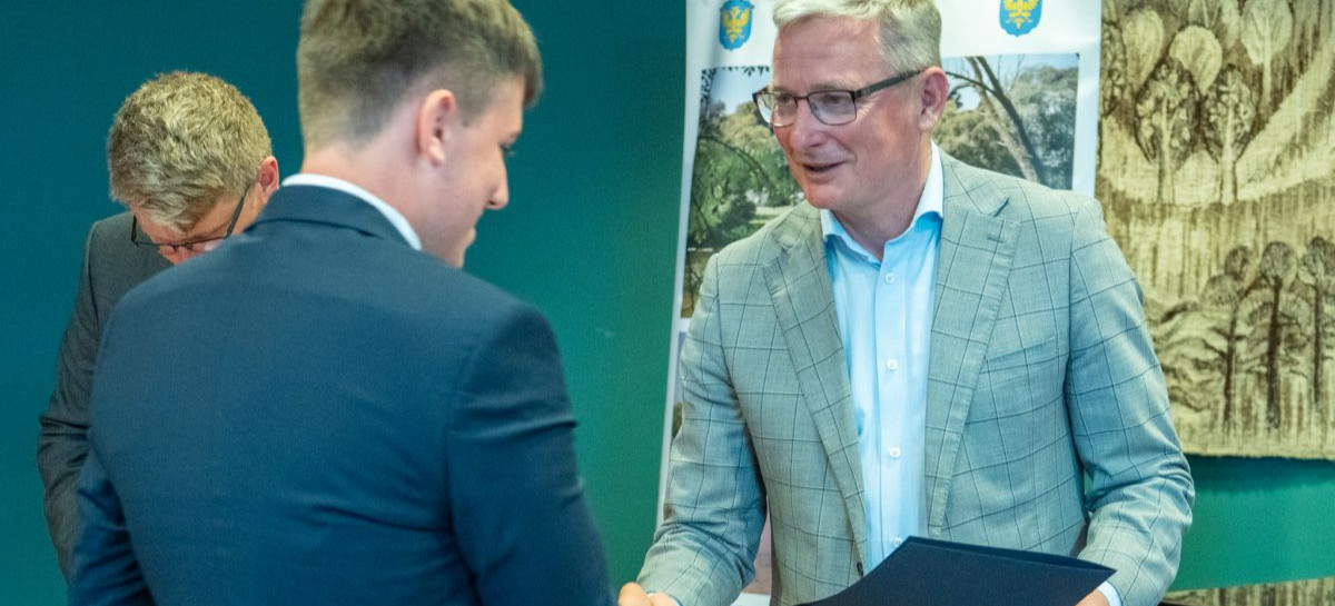 Nagrody Starosty Sanockiego wręczone najlepszym uczniom [ZDJĘCIA]