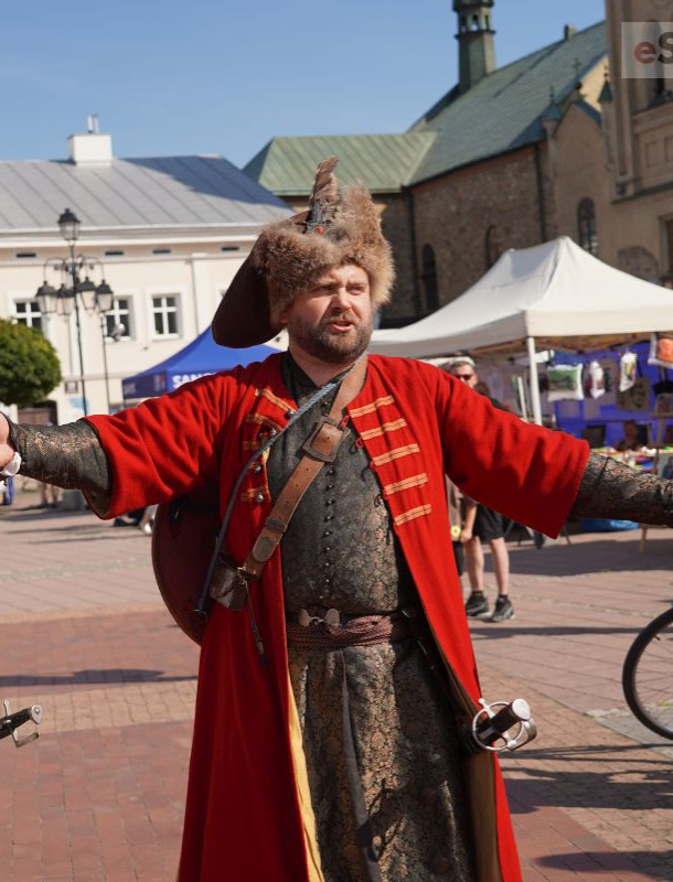 Wojacy i zbóje opanowali sanocki Rynek [VIDEO, ZDJĘCIA]