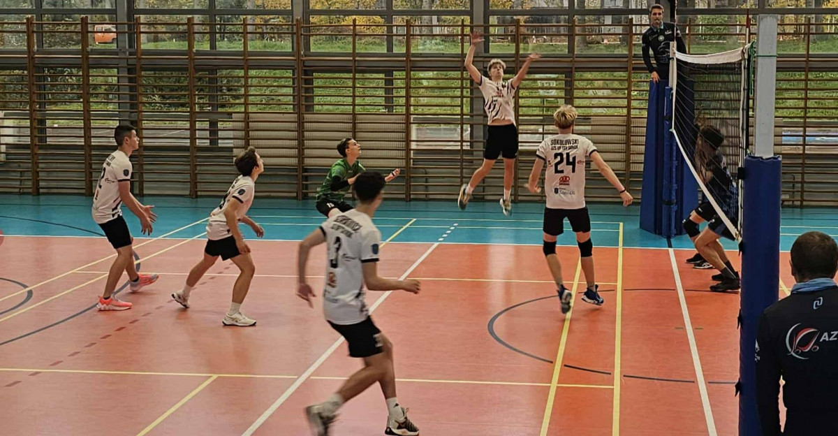 Siatkarski weekend TSV Sanok. Młodzież i seniorzy pokazali charakter
