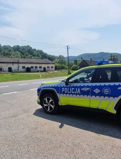 Policjanci przypominają o przygotowaniu samochodu przed urlopowymi wyjazdami