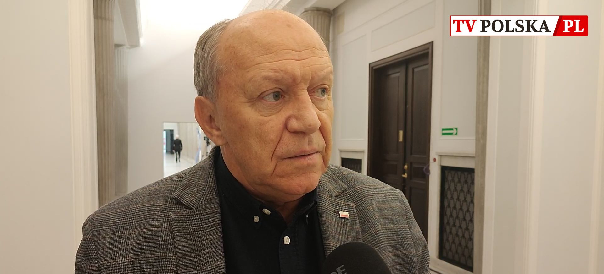 ZBIGNIEW CMMIELOWIEC: Ludzie starsi i niepełnosprawni zostaliby bez opieki (VIDEO)