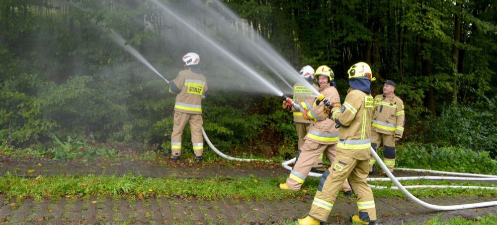 Ćwiczenia jednostek straży pożarnych w Temeszowie (ZDJĘCIA)