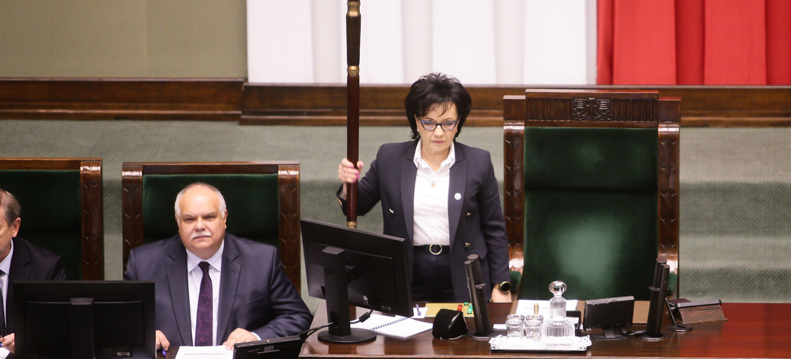 Obrady Sejmu. W programie pilne rządowe projekty ustaw (OGLĄDAJ)