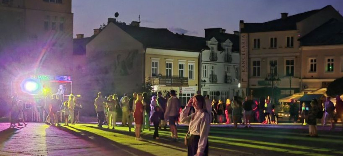 SANOK TAŃCZY. Zakończenie wakacji na sanockim Rynku