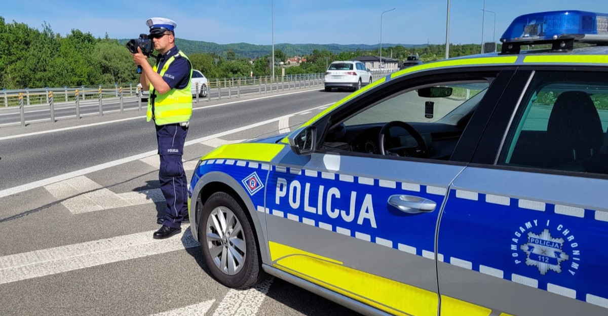 Majowy weekend na drogach powiatu sanockiego. Bilans policyjnych działań