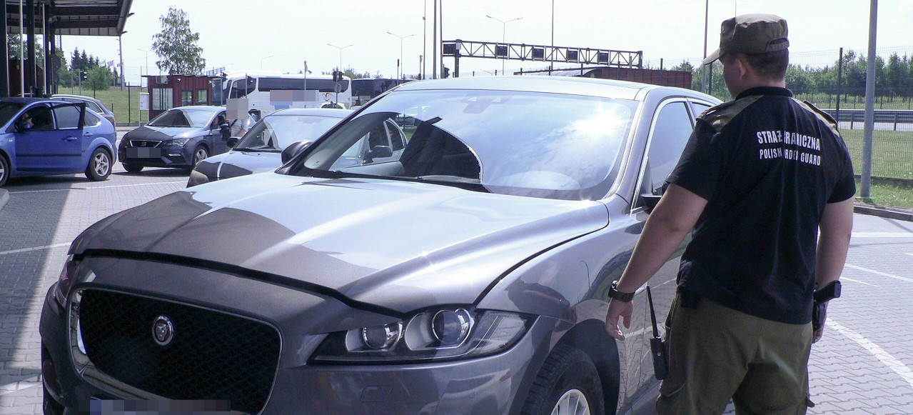 GRANICA: Odzyskano luksusowy pojazd skradziony we Włoszech